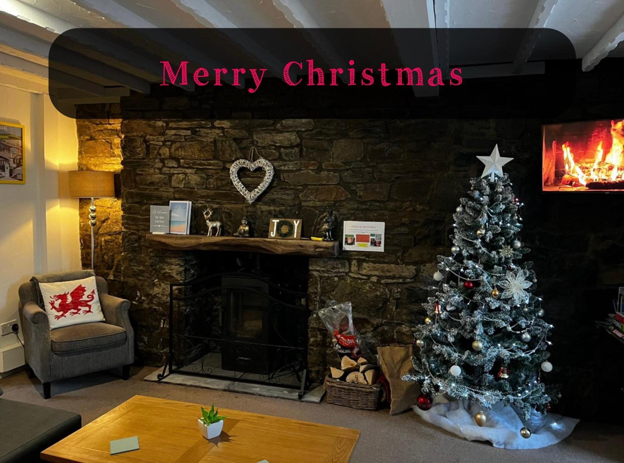 The Cwtch, Log Fire, Sleeps 6, Nr Zip World, Brecon And Bike Park Wales Villa Aberdare Exterior foto